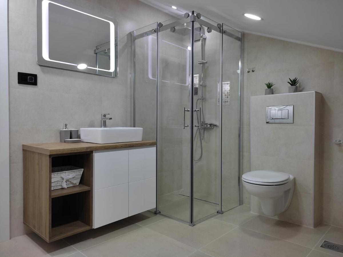 Sky Luxury Apartment Arandjelovac Exterior photo